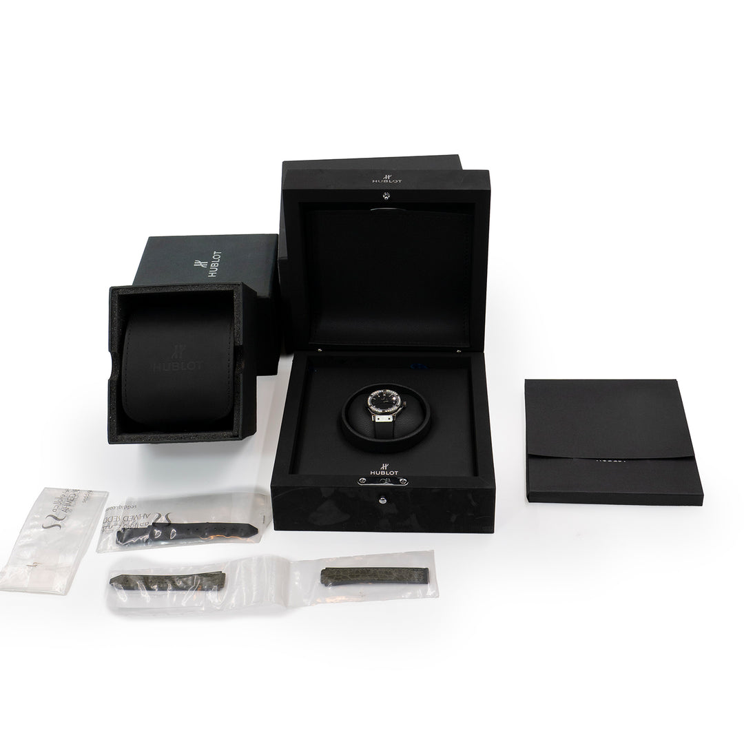 Hublot Classic Fusion Titanium Diamonds 33mm Quartz Women’s Watch - Gemaee  UAE