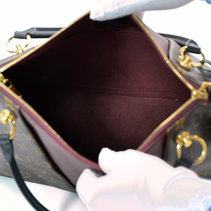 Louis Vuitton Bordeaux Monogram Canvas MM V Tote Bag - Gemaee  UAE