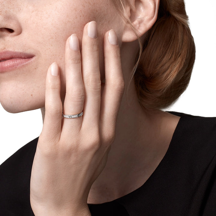 Cartier Love Ring mini Model Pavé in 18K White Gold with Diamond - Gemaee  UAE