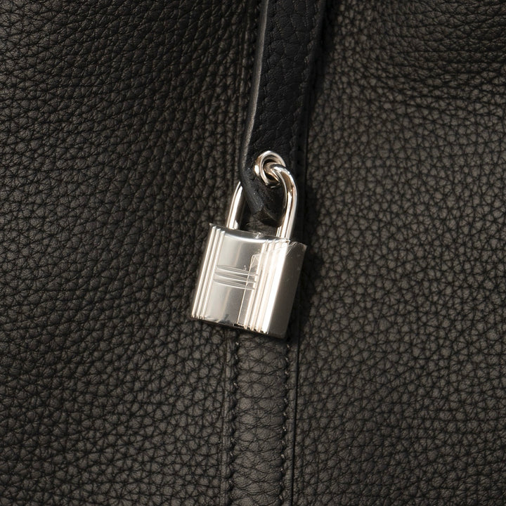Hermès Picotin Lock 22 Bag in Taurillon Clemence Leather  Noir (Black) - Gemaee  UAE
