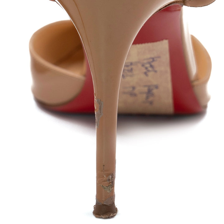 Christian Louboutin Beige Patent Leather Pumps - Gemaee  UAE