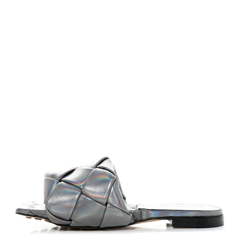 Bottega Veneta Laser Nappa Maxi Intrecciato Lido Flat Sandals Oyster