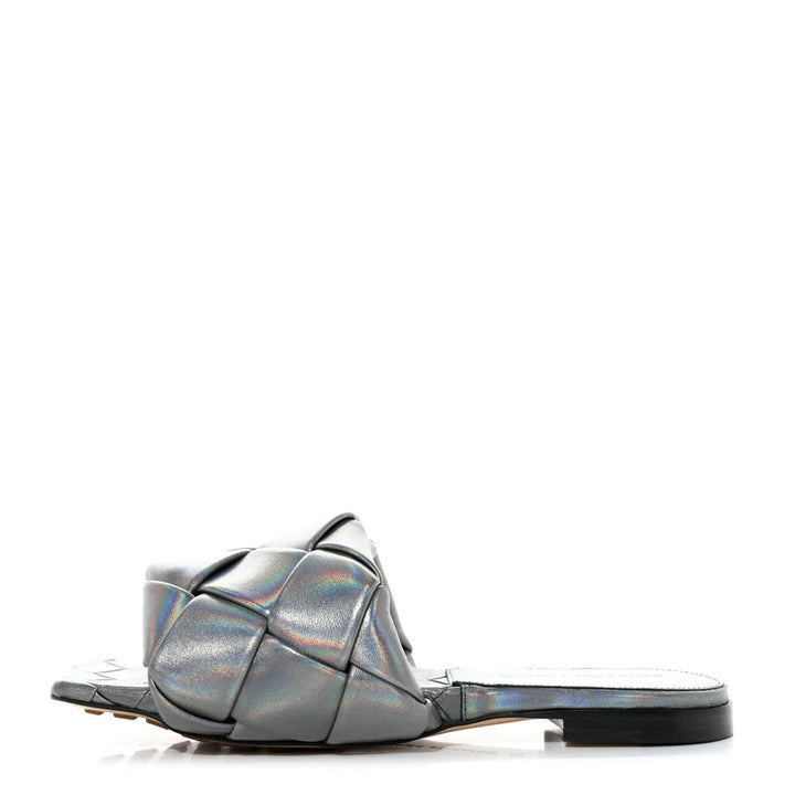 Bottega Veneta Laser Nappa Maxi Intrecciato Lido Flat Sandals Oyster