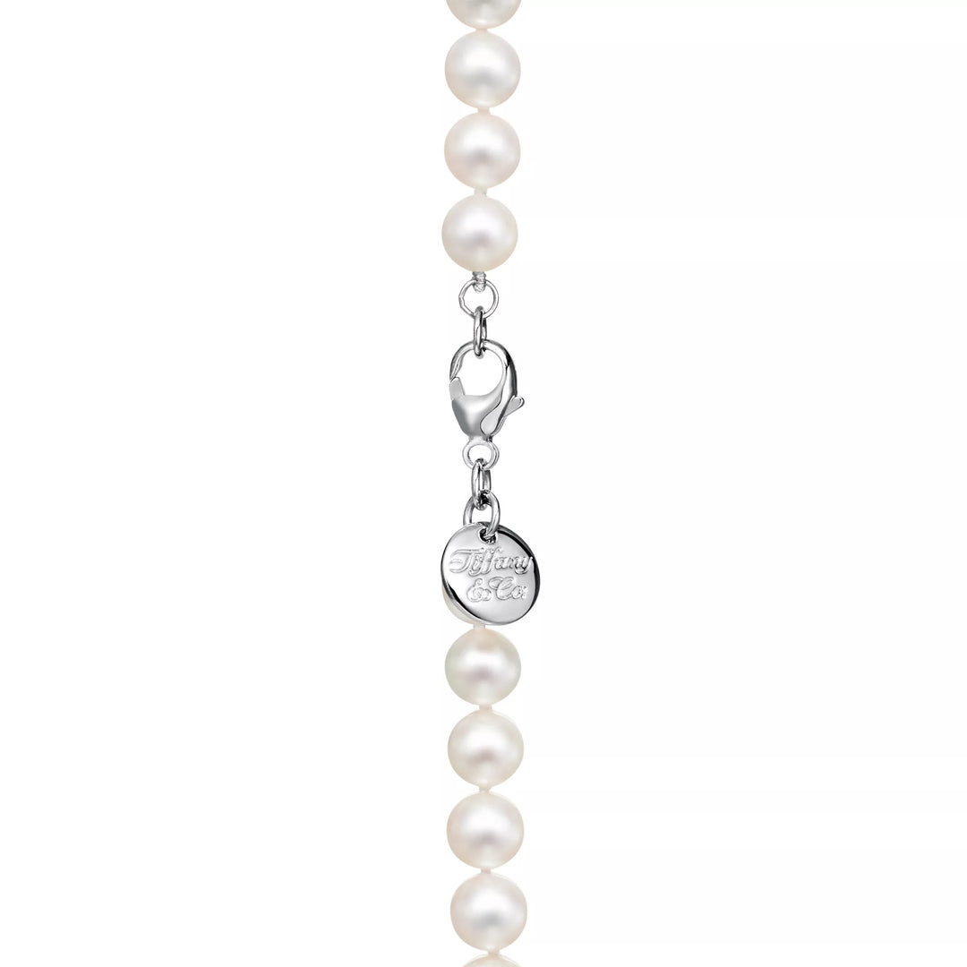 Tiffany & Co Tiffany Essential Pearls Necklace in 18K White Gold with Akoya Cultured Pearls