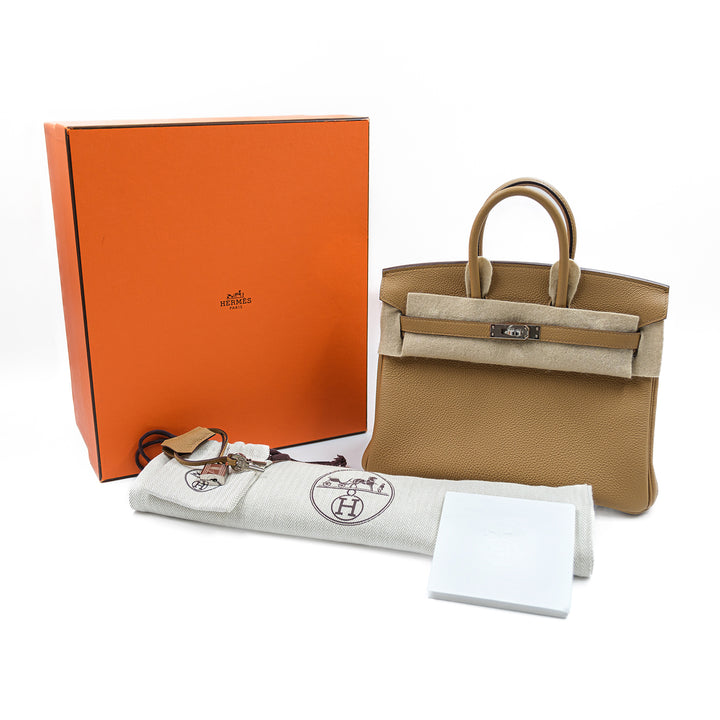 Hermès Birkin 25 Togo Biscuit Palladium Hardware Bag