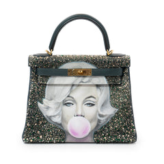 Hermès Kelly 28 Vert Cyprès Veau Togo Leather Bag with Gold Hardware with Hand Paint design