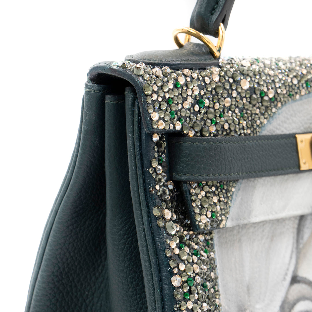 Hermès Kelly 28 Vert Cyprès Veau Togo Leather Bag with Gold Hardware with Hand Paint design
