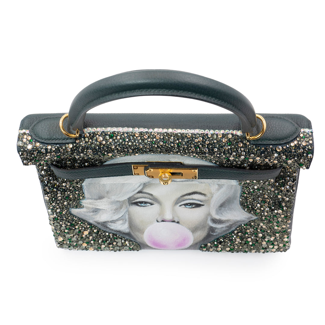 Hermès Kelly 28 Vert Cyprès Veau Togo Leather Bag with Gold Hardware with Hand Paint design