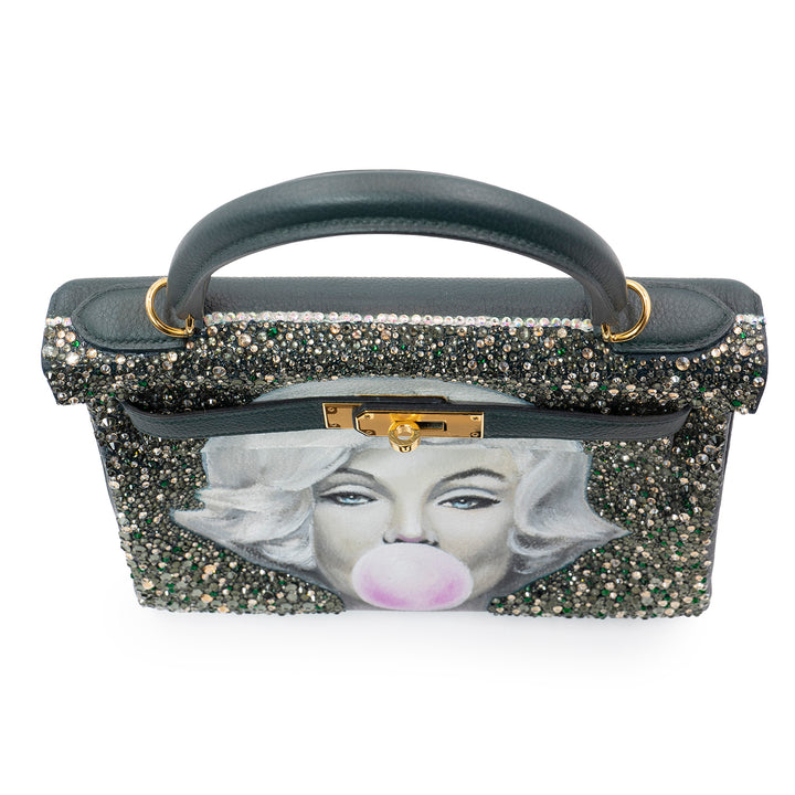 Hermès Kelly 28 Vert Cyprès Veau Togo Leather Bag with Gold Hardware with Hand Paint design
