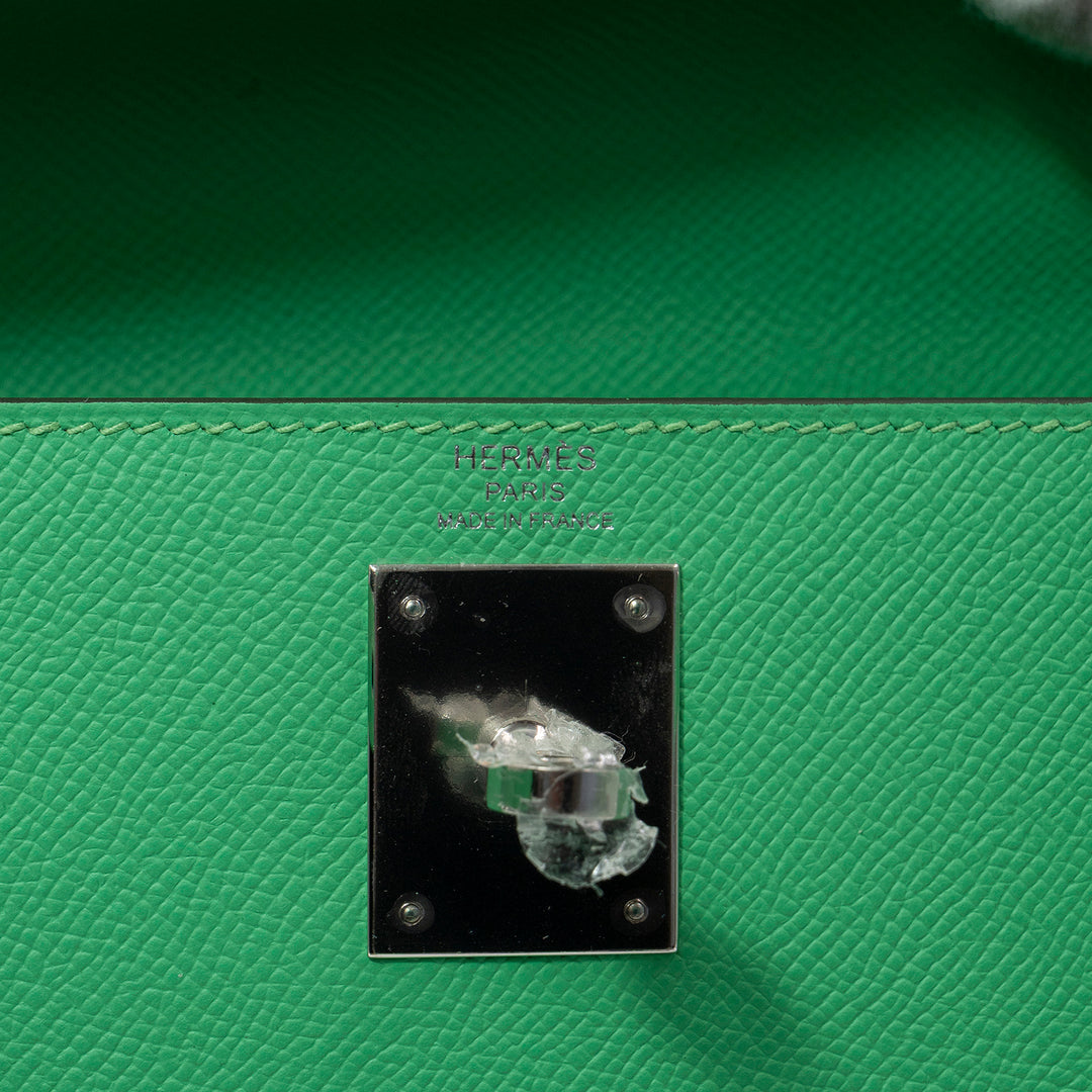 Hermès Kelly II Sellier 28 Vert Comics Epsom Leather Bag with Palladium Hardware