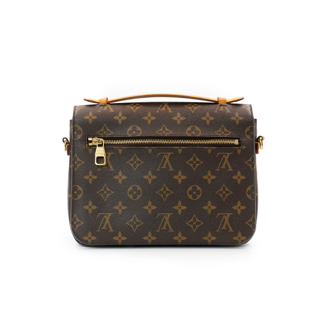 Louis Vuitton Pochette Métis Monogram Canvas HandBag