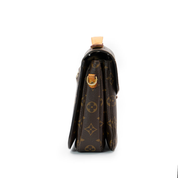 Louis Vuitton Pochette Métis Monogram Canvas HandBag