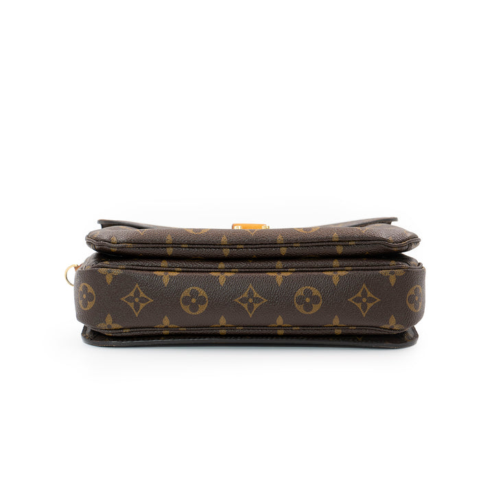 Louis Vuitton Pochette Métis Monogram Canvas HandBag