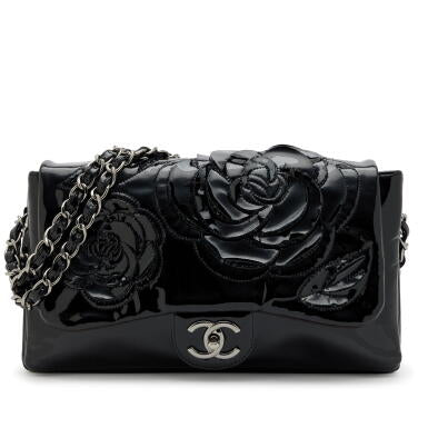 CHANEL Camellia Jumbo Classic Single Flap Bag in Black Patent Leather with Gunmetal Hardware - Gemaee  UAE