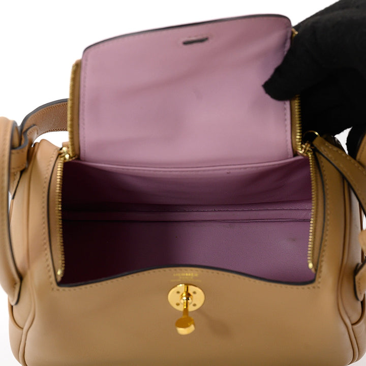 Hermès Chai Leather Mini Lindy 20 Shoulder Bag