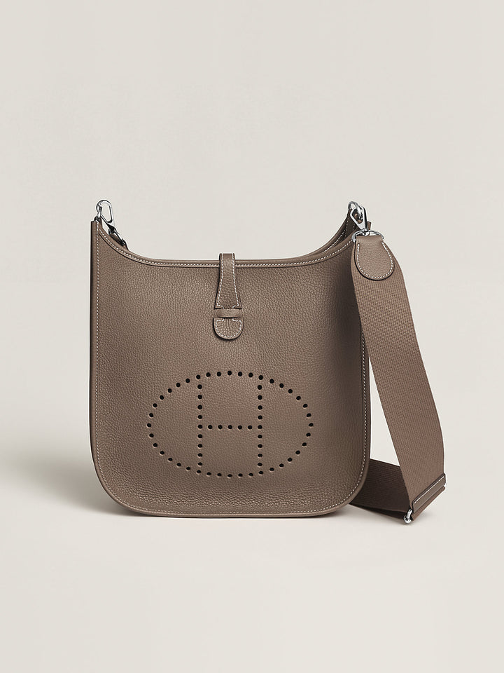 Hermès Evelyne III 29 Shoulder Bag in Étoupe Taurillon Clémence Leather with Palladium Hardware - Gemaee  UAE