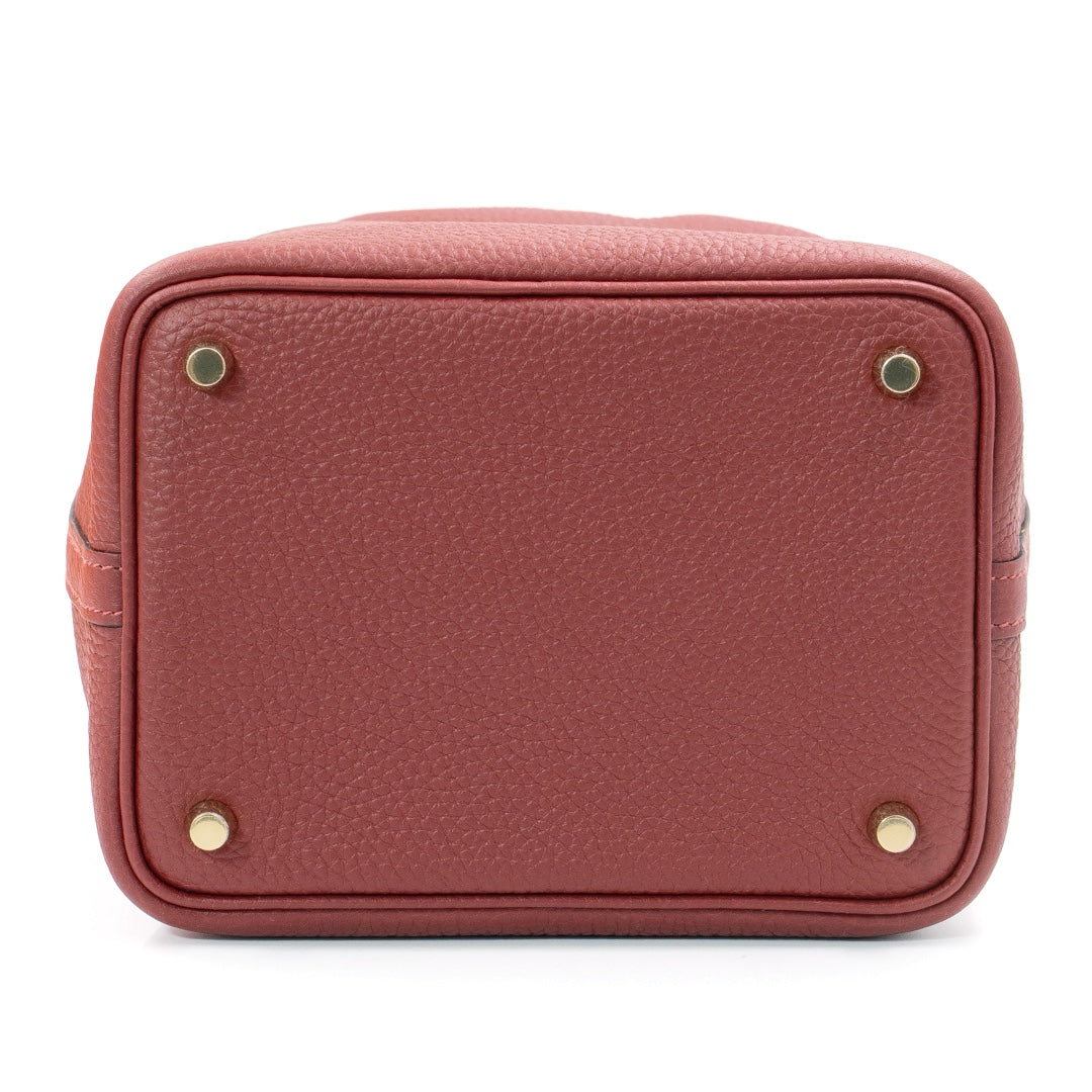 Hermès Picotin Lock 18 Taurillon Clemence Leather in Rouge H