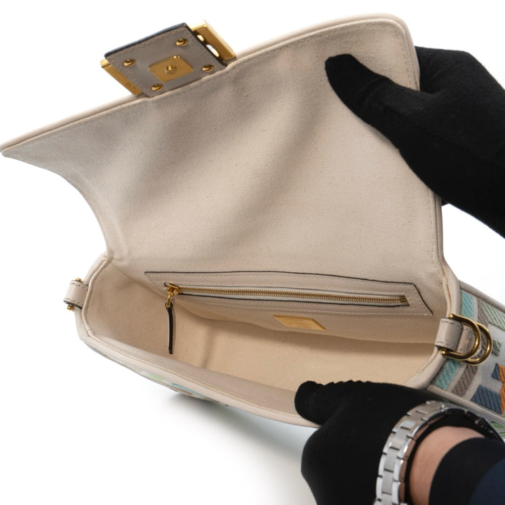 Fendi Baguette Bag in Multicolor Fabric
