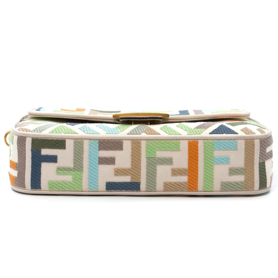 Fendi Baguette Bag in Multicolor Fabric