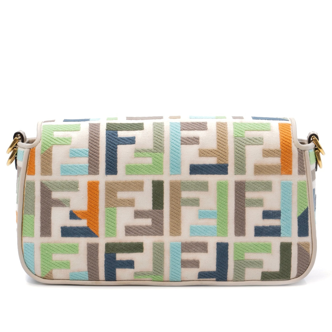 Fendi Baguette Bag in Multicolor Fabric