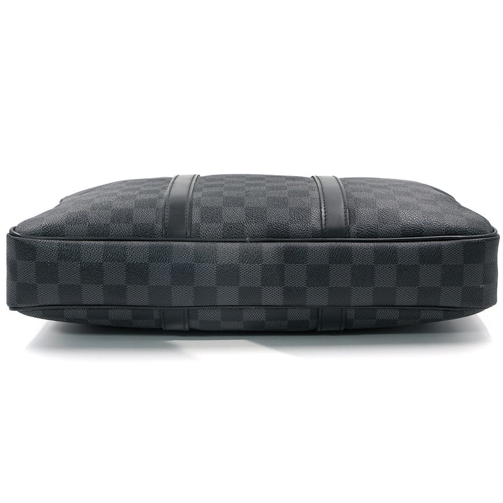 Louis Vuitton Porte Documents Voyage bag