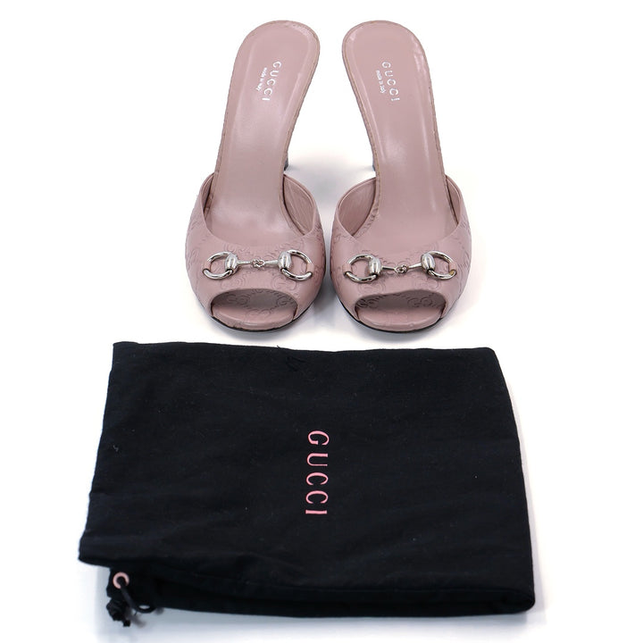 GUCCI Pale Pink Guccissima Leather Horsebit Peep-Toe Mule Sandals