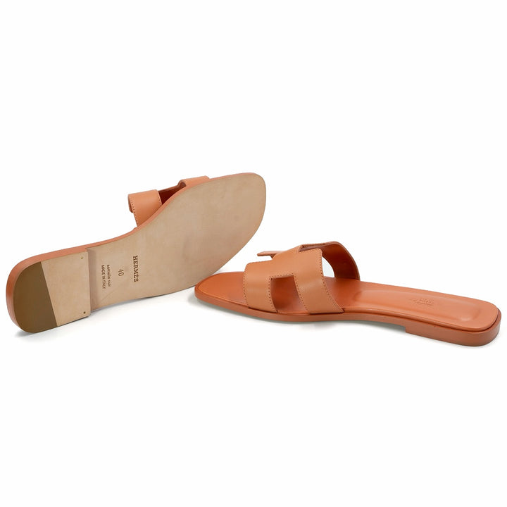 Hermès Rose Bubinga Leather Oran sandals