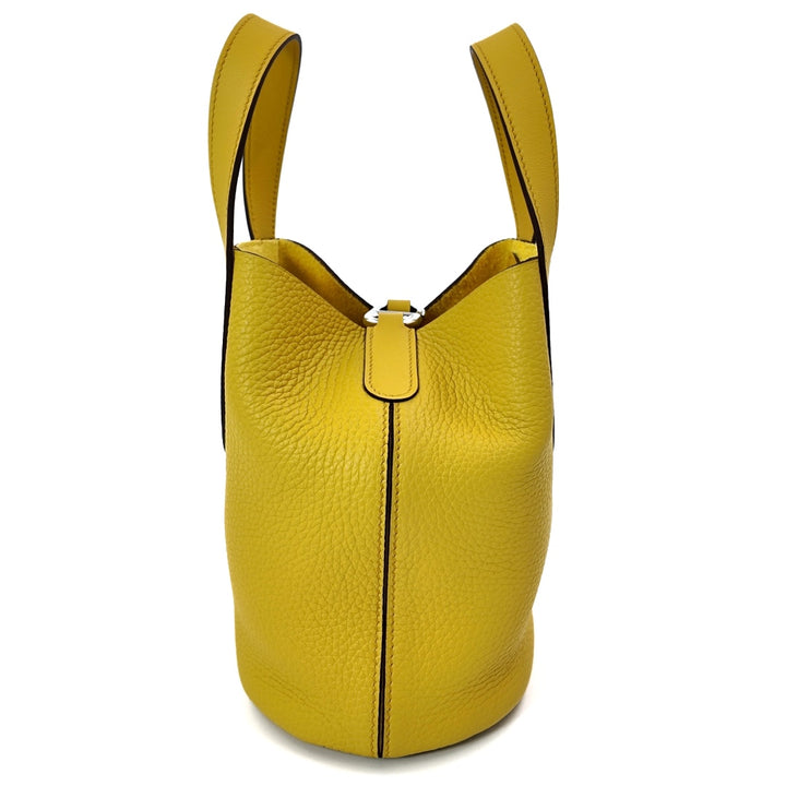 Hermès In The Loop Seau 18 Bucket Bag in Taurillon Clemence Leather