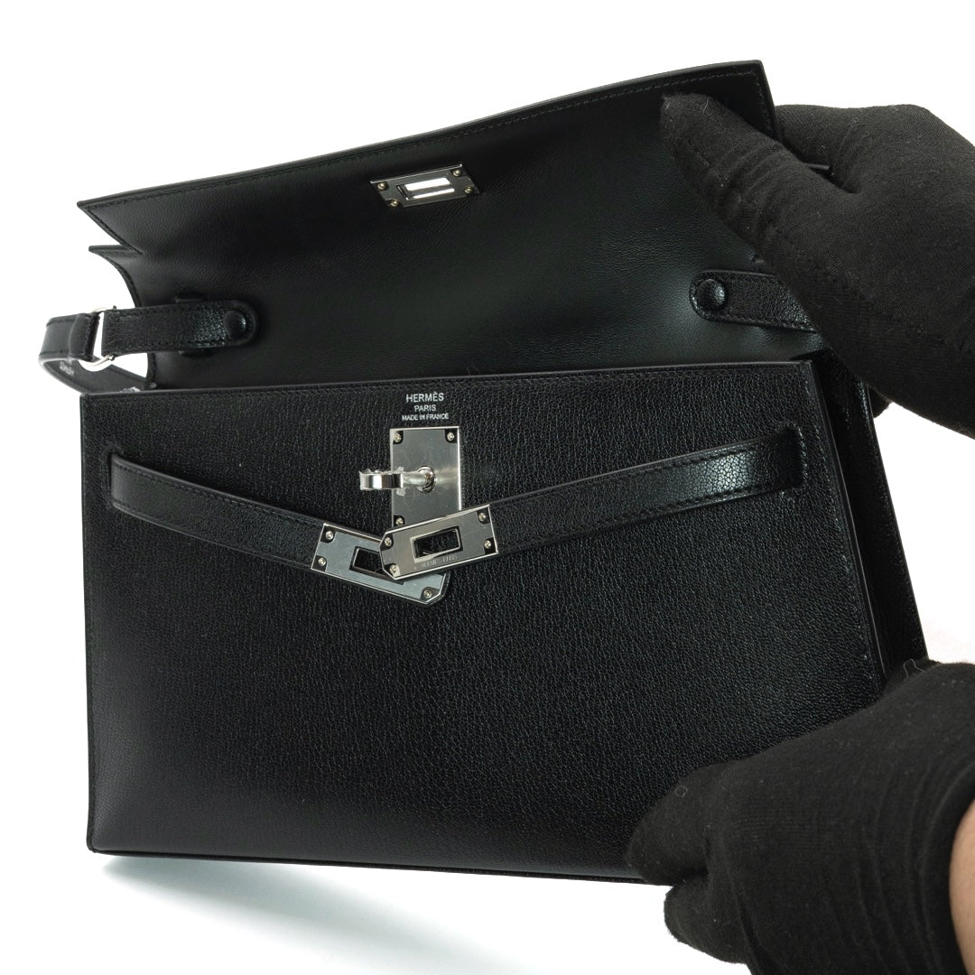 Hermès Kelly Élan Handbag Noir Chevre Chamikila Leather Palladium Hardware - Gemaee  UAE