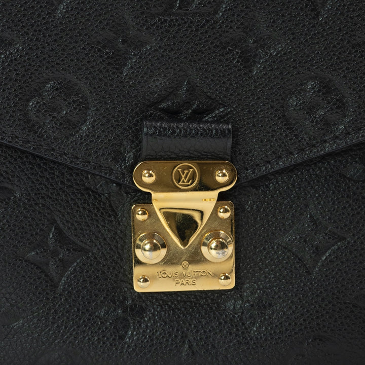 Louis Vuitton Pochette Metis bag in black Monogram Empreinte leather with gold-tone hardware - Gemaee  UAE