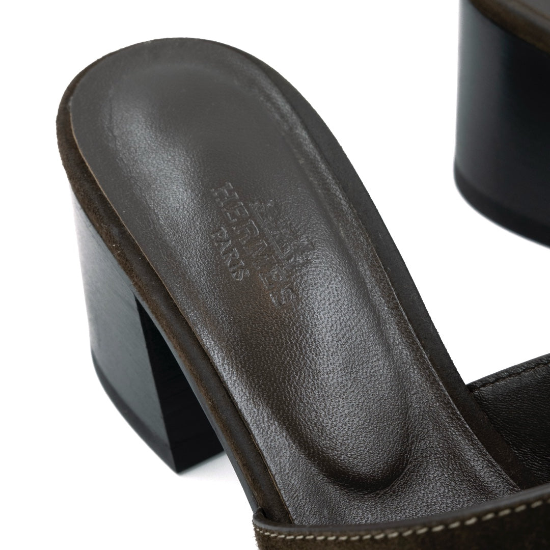 Hermès Helia 60 Suede Sandals Marron - Gemaee  UAE
