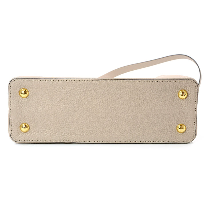 Louis Vuitton capucines mm handbag in Galet Color Calf leather