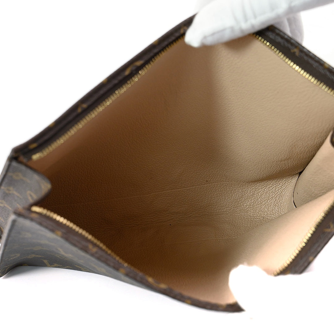 Louis Vuitton Toiletry Pouch 26