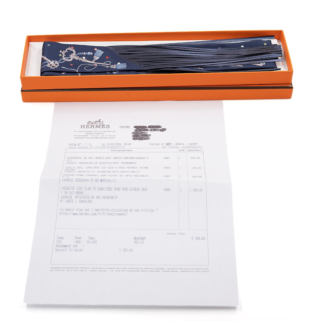 Hermès Les Clés à Pois Leather Fringes Twilly Silk Scarf Bleu Marine Gris Argent Multicolore - Gemaee  UAE