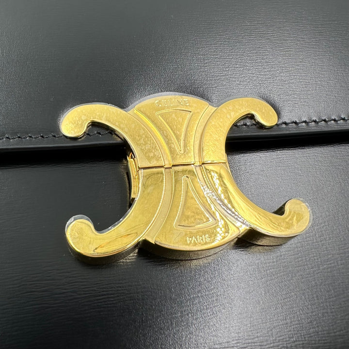 Céline Classique Sized Triomphe Bag in Shiny Calfskin Leather with Gold Hardware