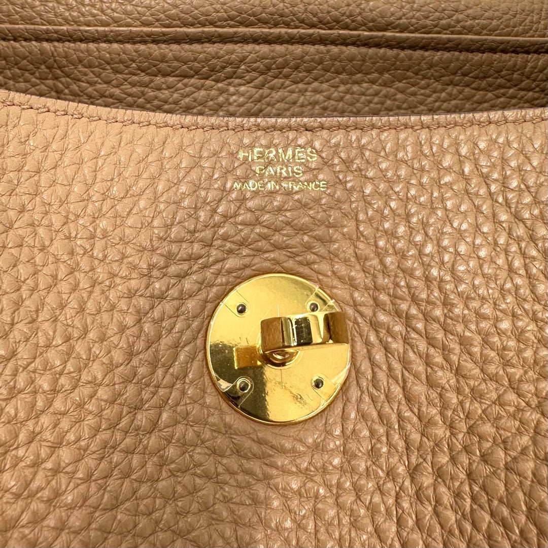Hermès Lindy 30 in Argile color Clemence Leather with Gold Hardware Handbag