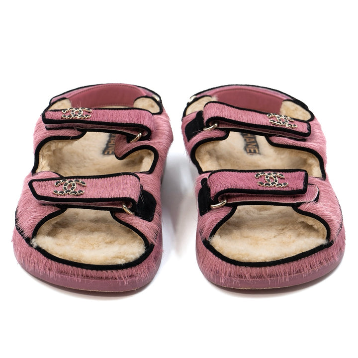 Chanel Pink Pony Style Calfskin Dad Sandals with Shearling - Gemaee  UAE