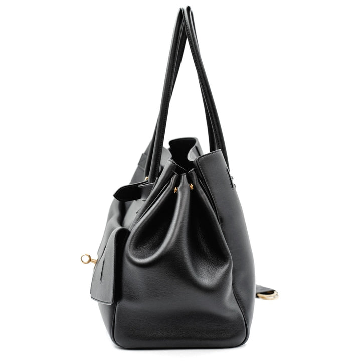 Balenciaga Bel Air Medium Carry All Bag - Gemaee  UAE