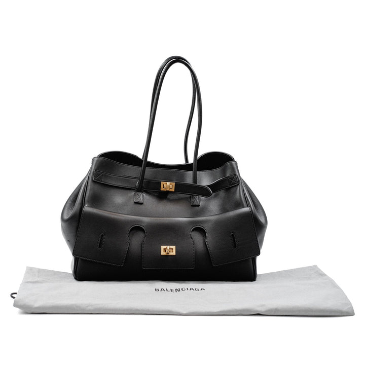 Balenciaga Bel Air Medium Carry All Bag - Gemaee  UAE