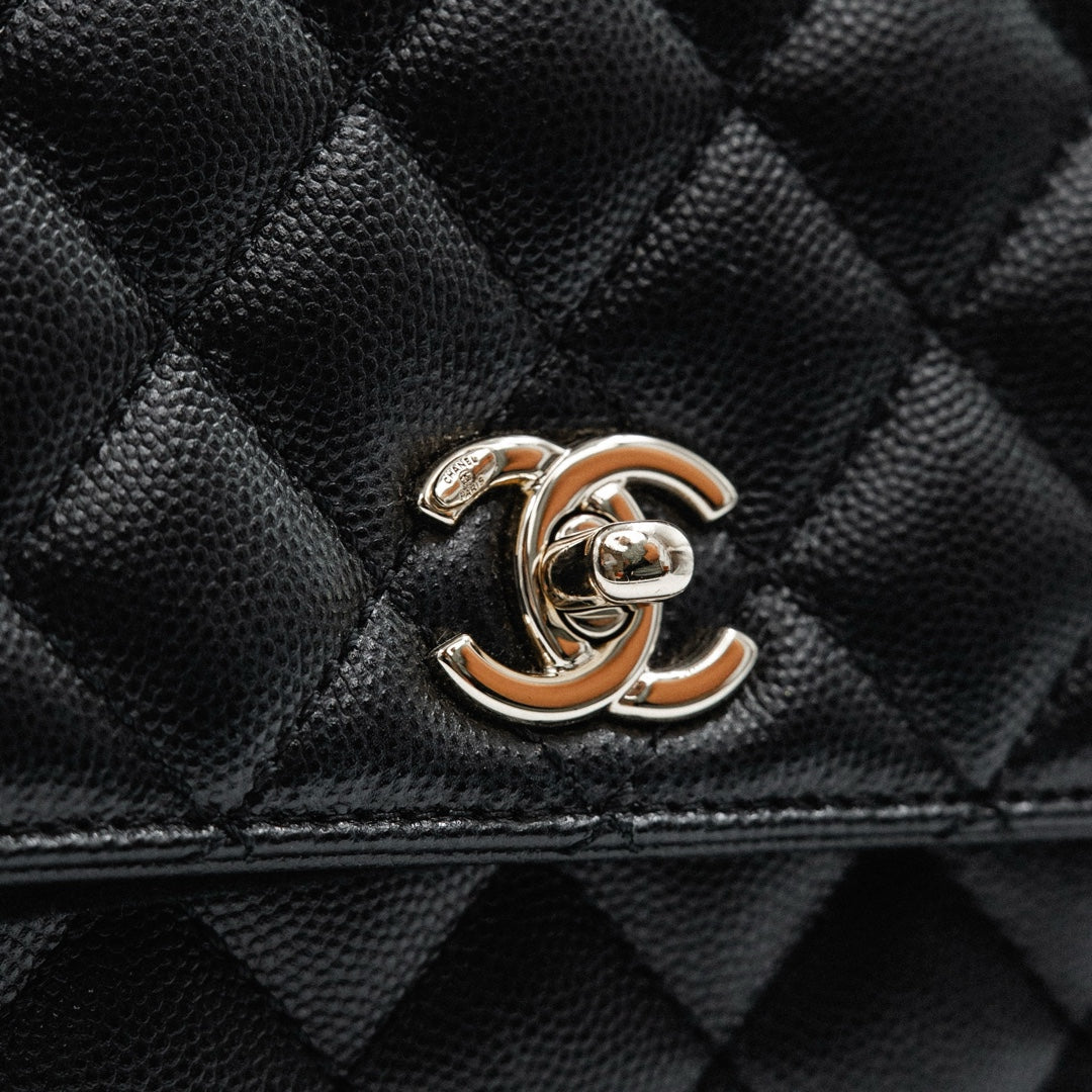 Chanel Medium Top Handle Flap Bag in Grained Calfskin with Gold-Tone Hardware - Gemaee  UAE