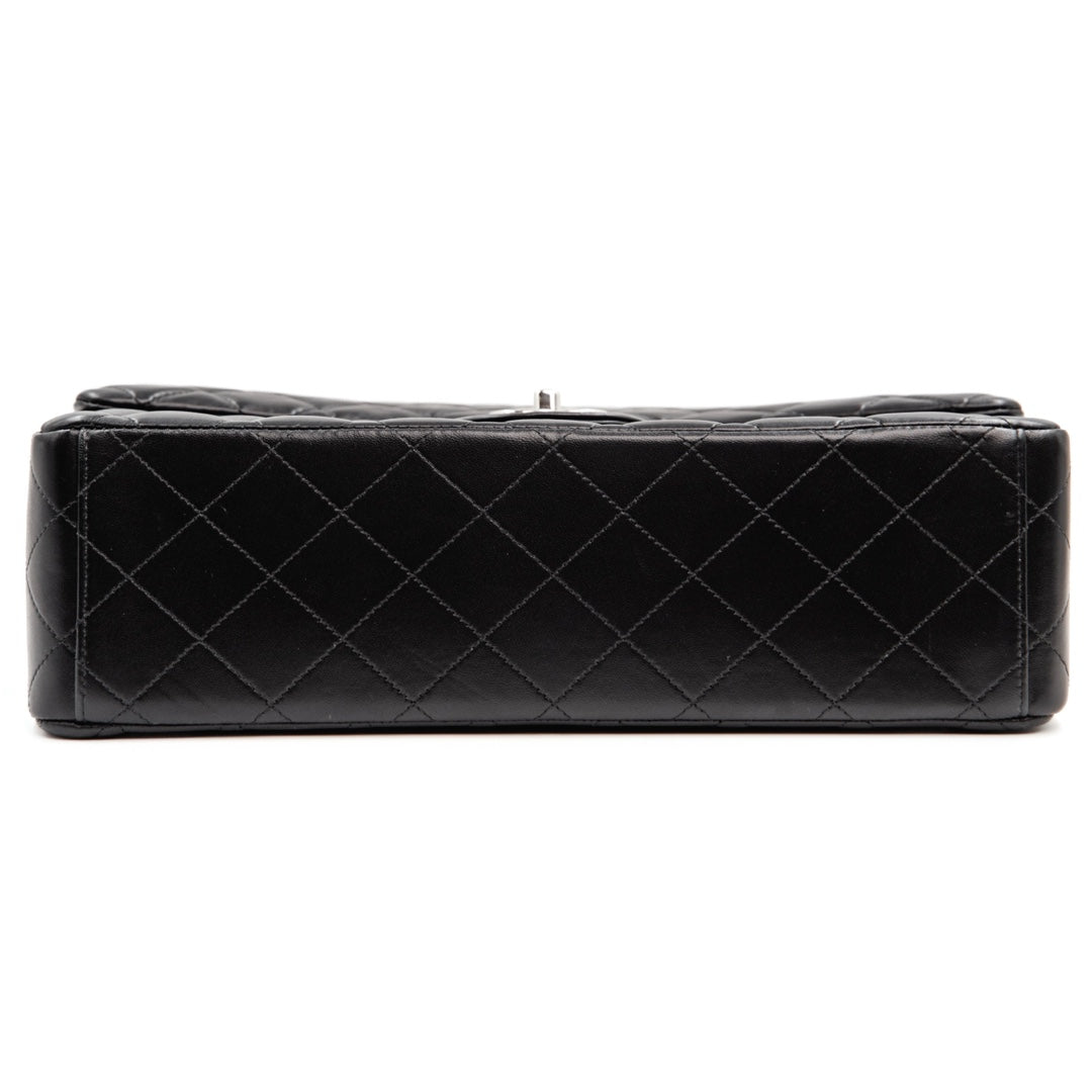 Chanel Black Quilted Lambskin Leather Classic Maxi Double Flap Bag - Gemaee  UAE