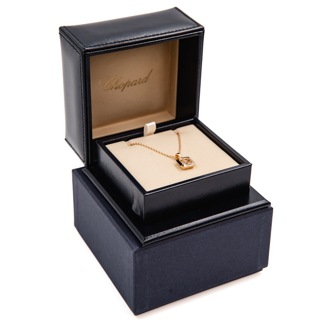 Chopard Happy Diamonds Icons Pendant with Moving Diamonds in 18K Gold - Gemaee  UAE