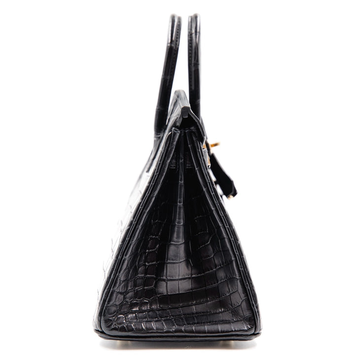 Hermès Birkin 25 Bag in Noir Matte Niloticus Crocodile Leather with Gold Hardware - Gemaee  UAE