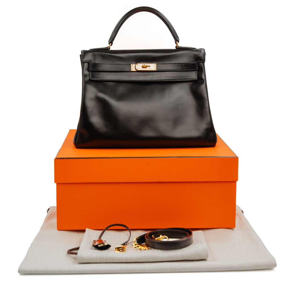 Hermès Kelly 32 Bag in Black Box Calfskin Leather with Gold Hardware - Gemaee  UAE
