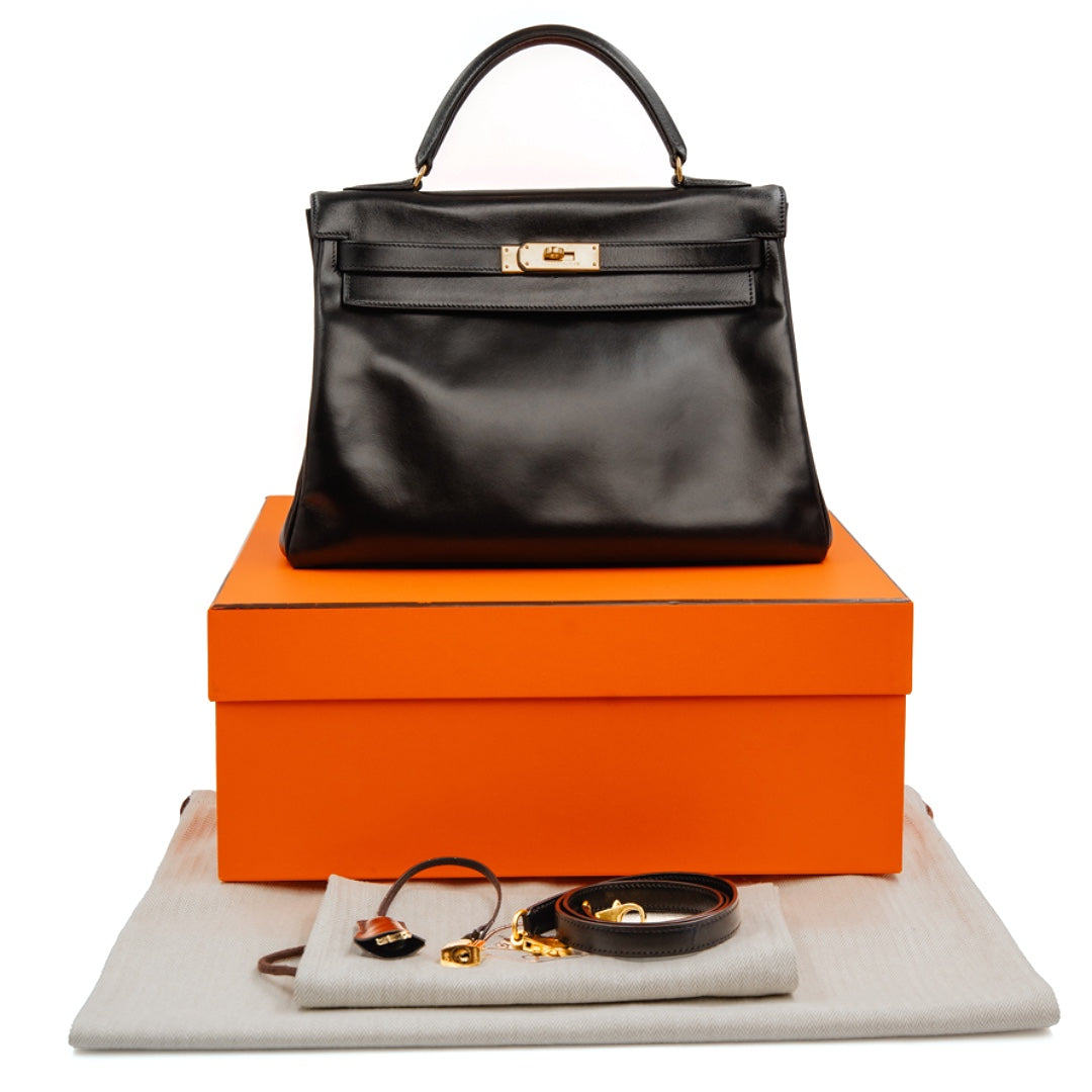 Hermès Kelly 32 Bag in Black Box Calfskin Leather with Gold Hardware - Gemaee  UAE