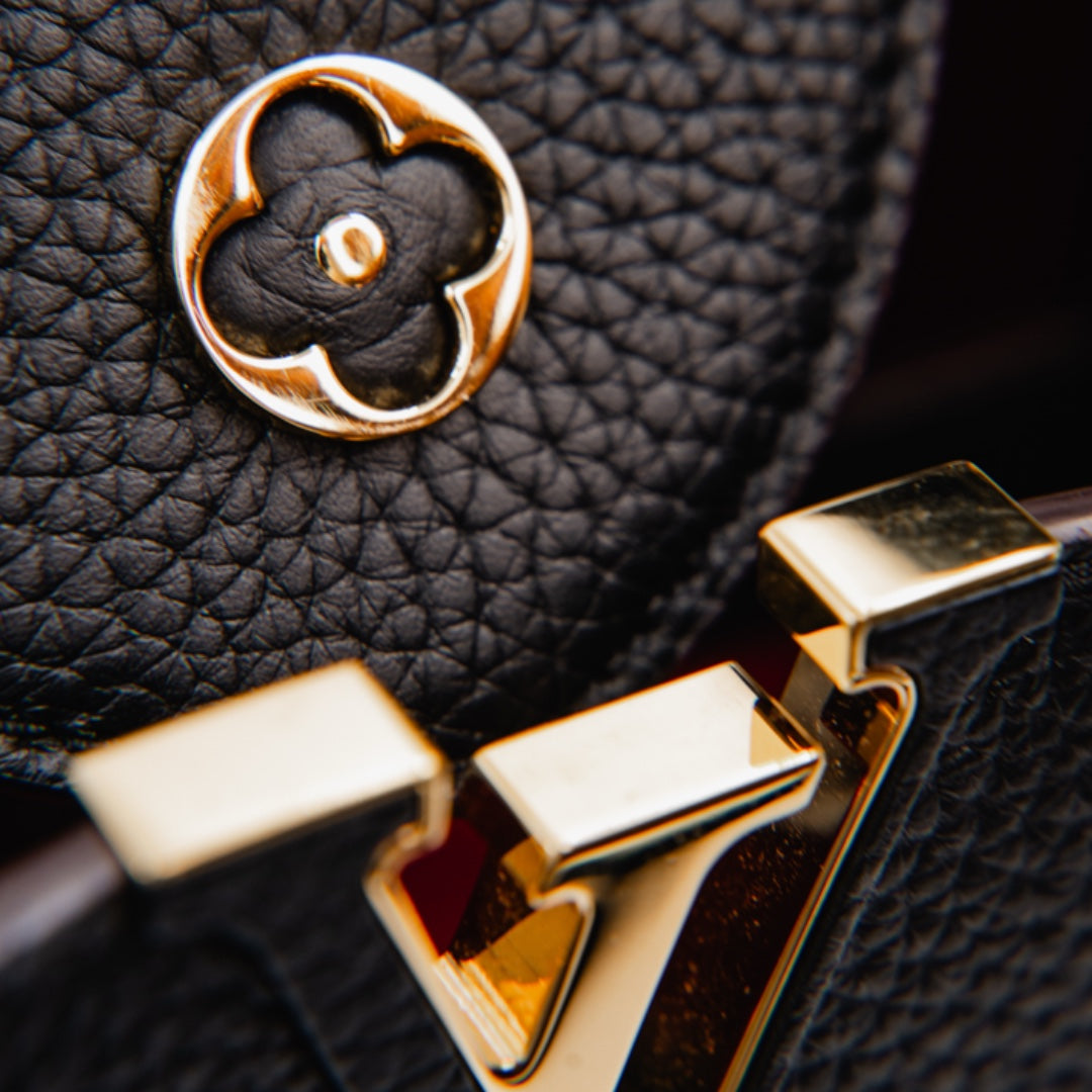 Louis Vuitton Capucines MM Black Taurillon Leather Iconic Top Handle Bag - Gemaee  UAE