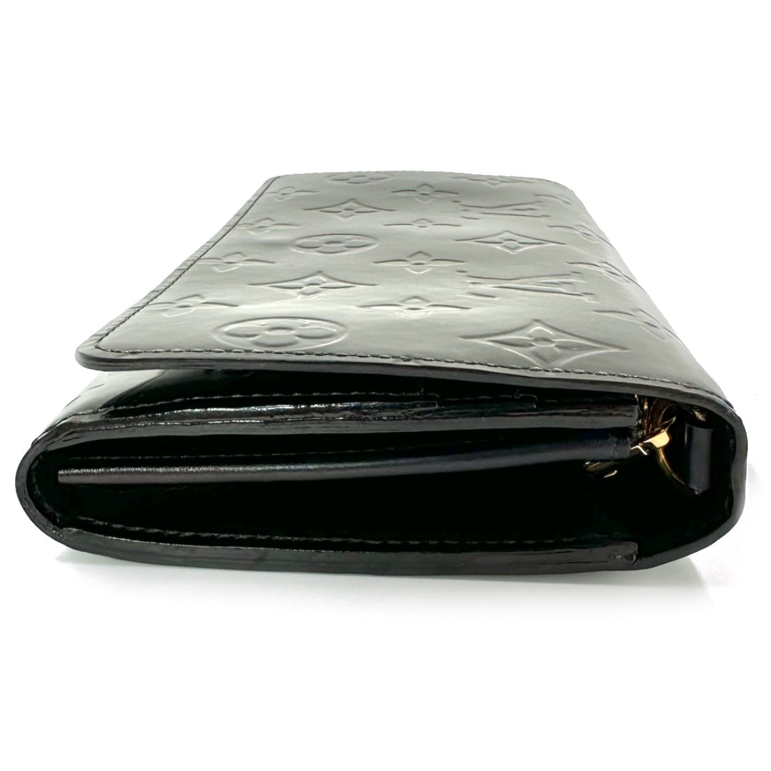 Louis Vuitton Monogram Vernis Chain Wallet Clutch in Black Patent Leather - Gemaee  UAE