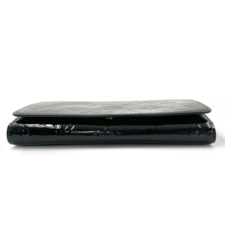 Louis Vuitton Monogram Vernis Chain Wallet Clutch in Black Patent Leather - Gemaee  UAE