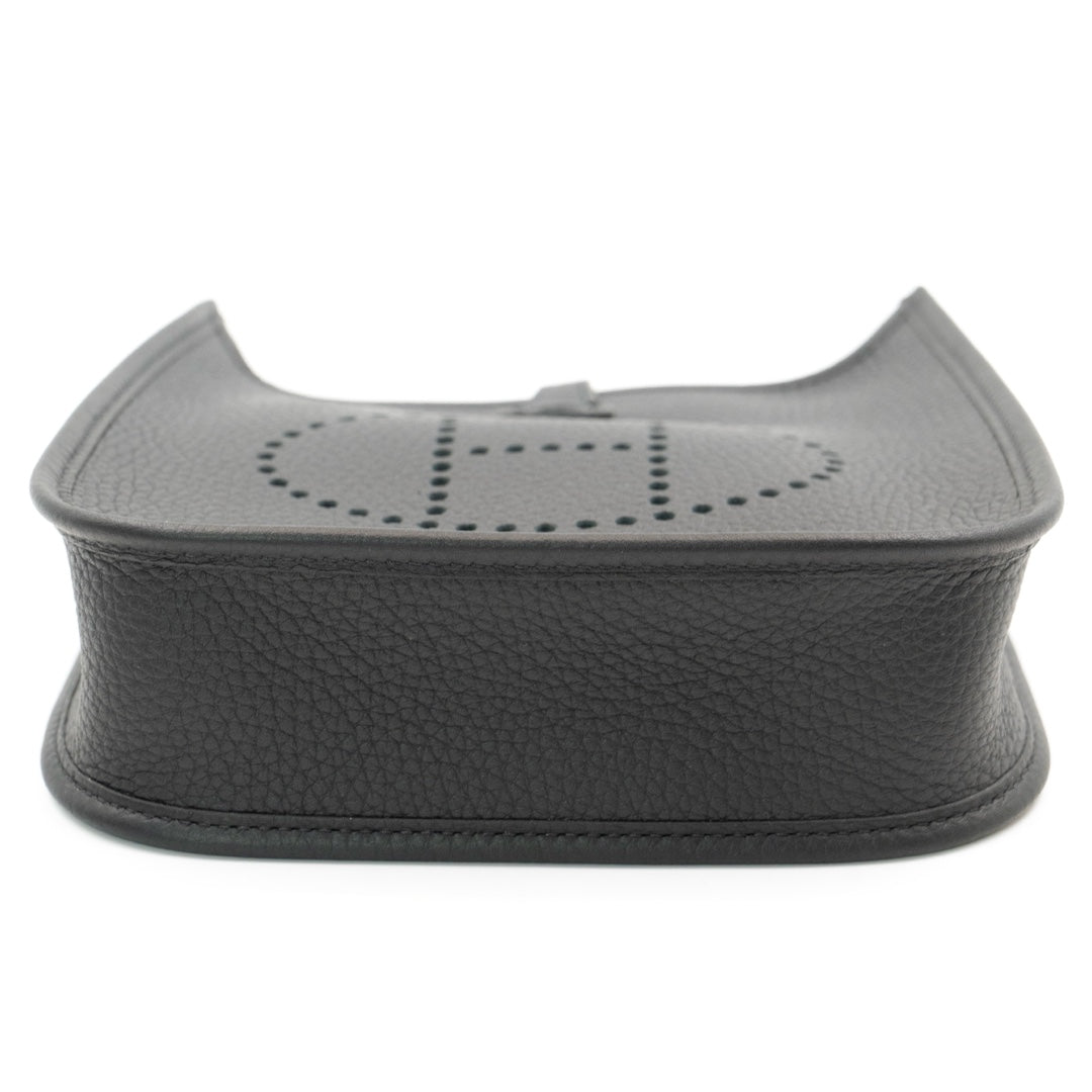 Hermès Evelyne 16 Amazone in Noir Clemence Leather with Palladium Hardware