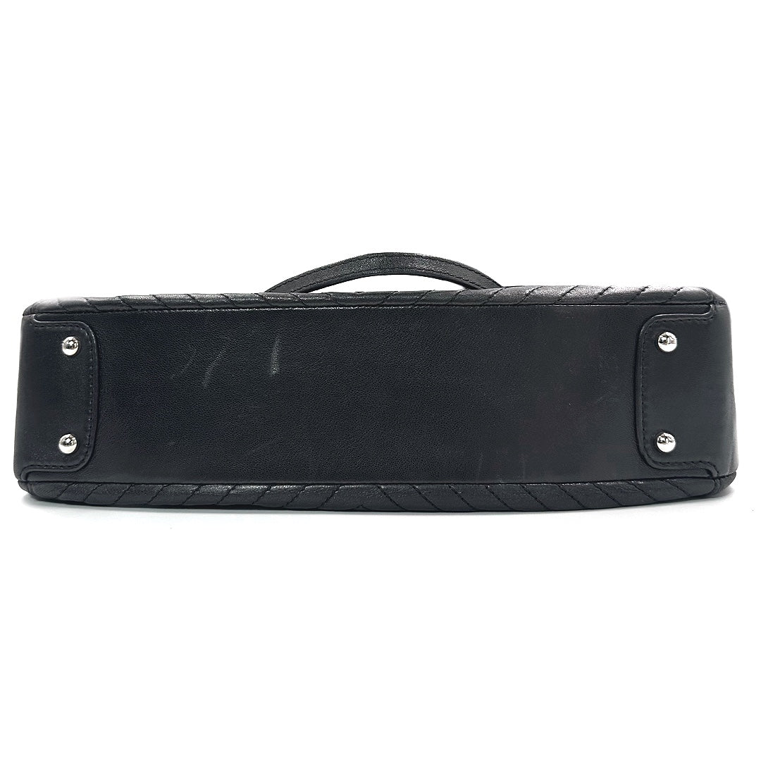 Chanel Black Chevron Leather Tote Bag - Gemaee  UAE